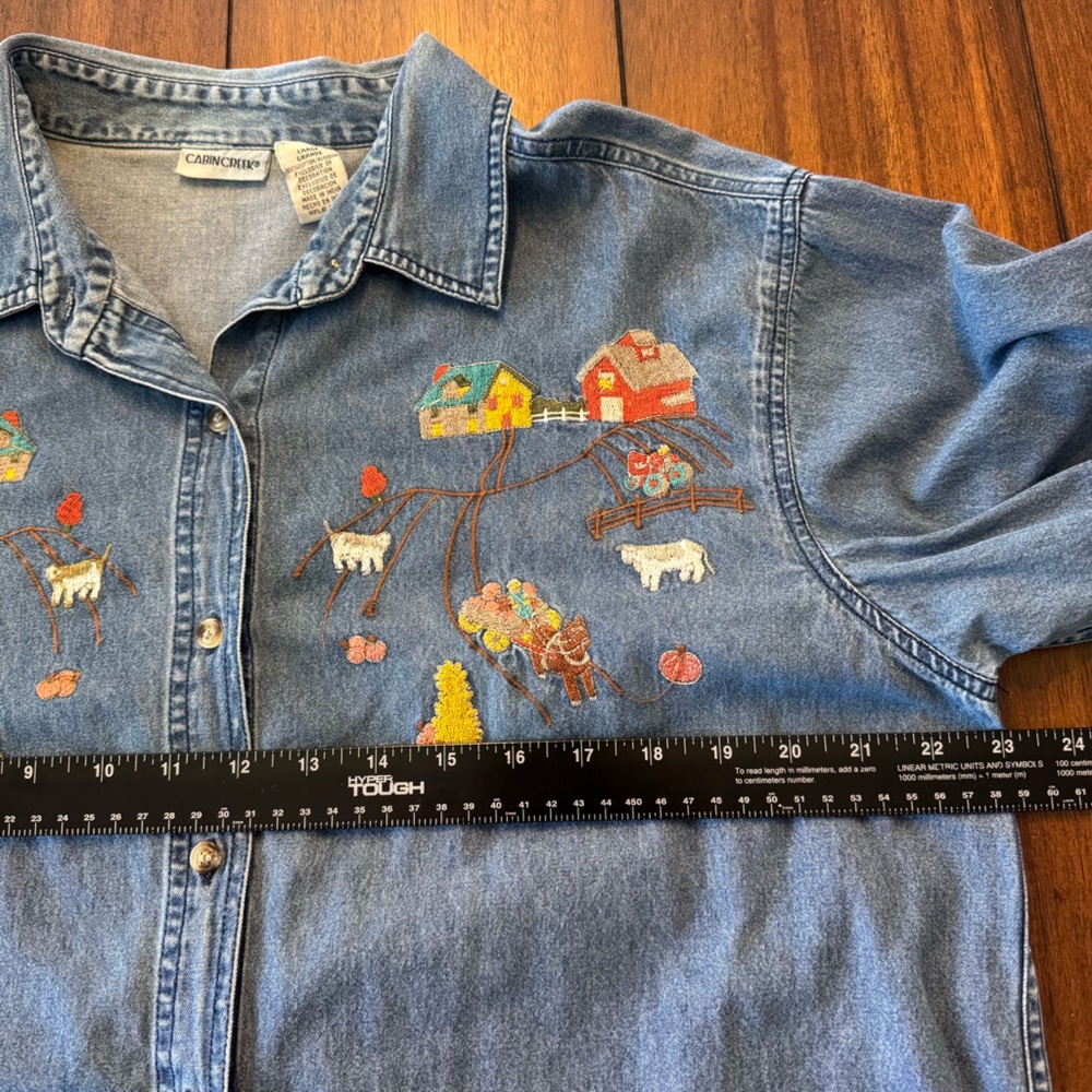 Cabin Creek Women’s Vintage Fall Themed Farm Embroidered Denim Button Down Large - Picture 7 of 7